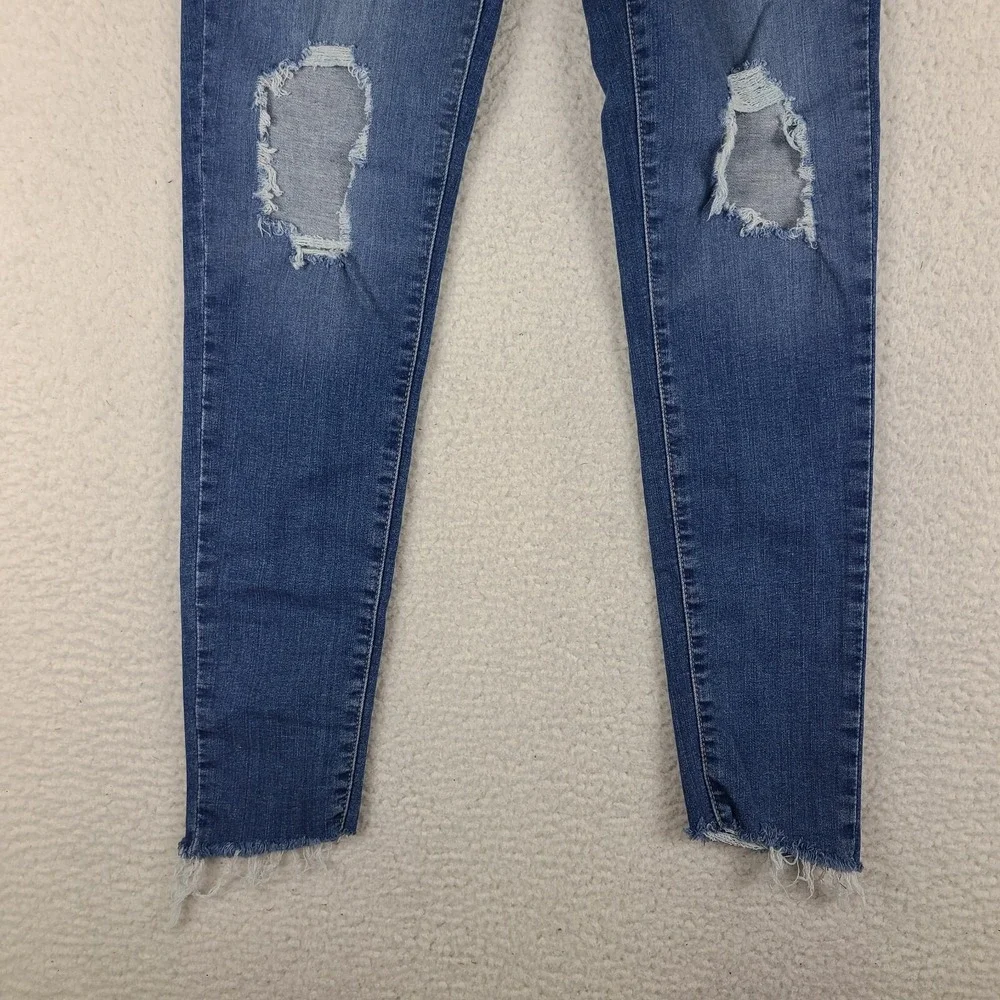 Levi's Jeans Womens 29x30 Blue Mile high Super Skinny Fray Medium Wash‎ Denim
